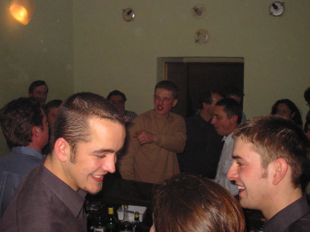 121-2103_IMG.JPG