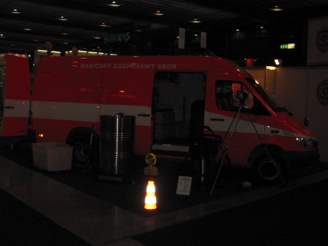 125-2569_IMG.JPG