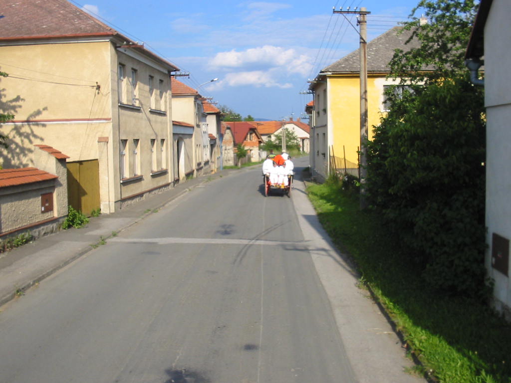 127-2703_IMG.JPG