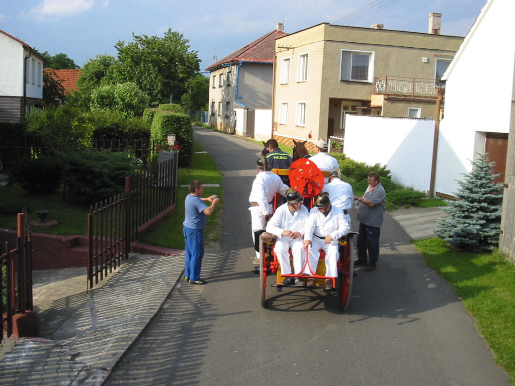 127-2706_IMG.JPG