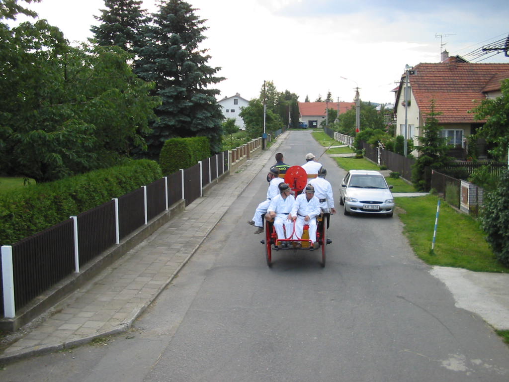 127-2712_IMG.JPG