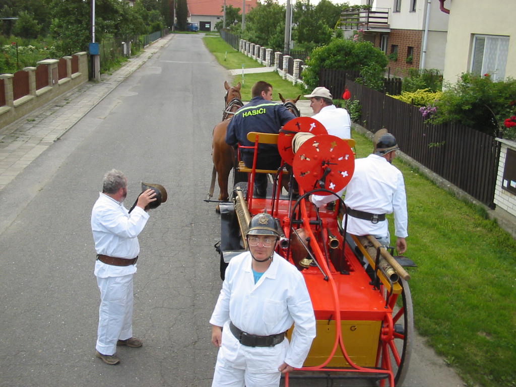 127-2713_IMG.JPG