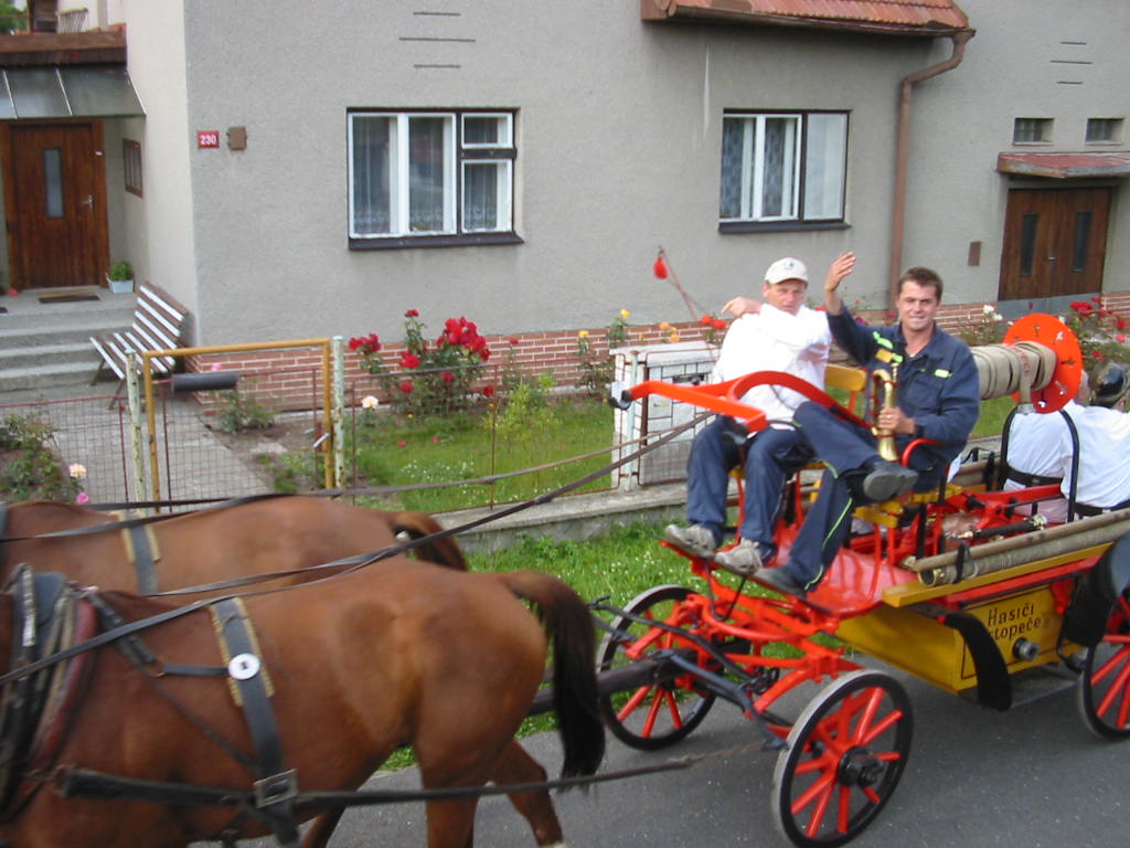 127-2719_IMG.JPG