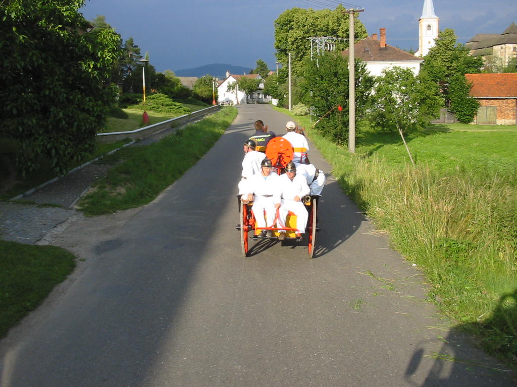 127-2721_IMG.JPG