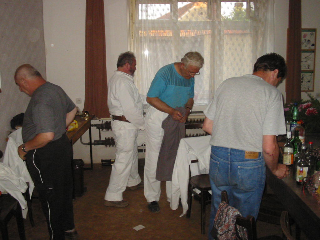 127-2743_IMG.JPG
