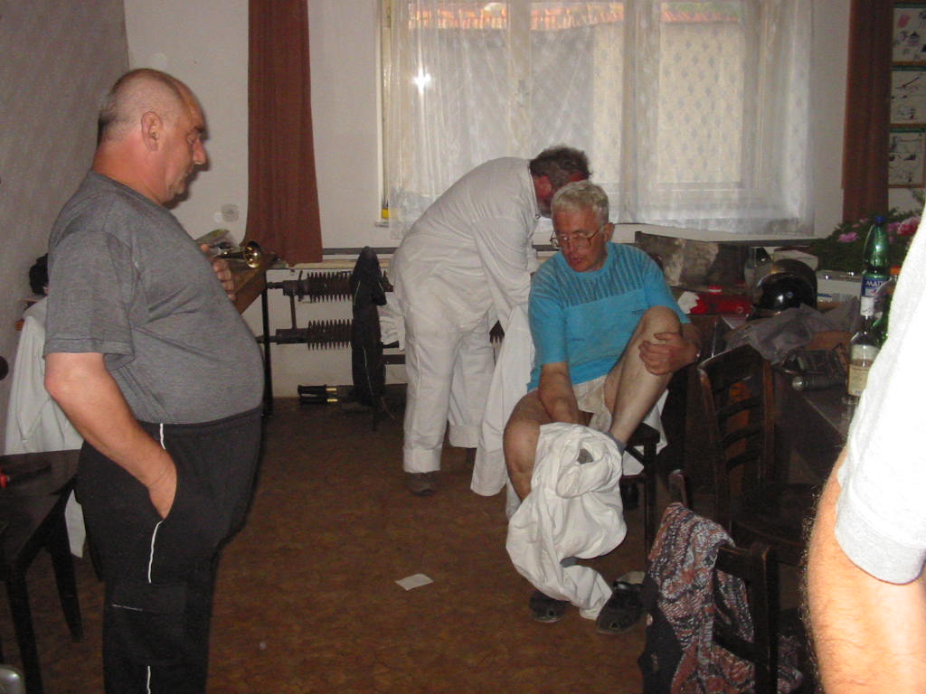 127-2744_IMG.JPG